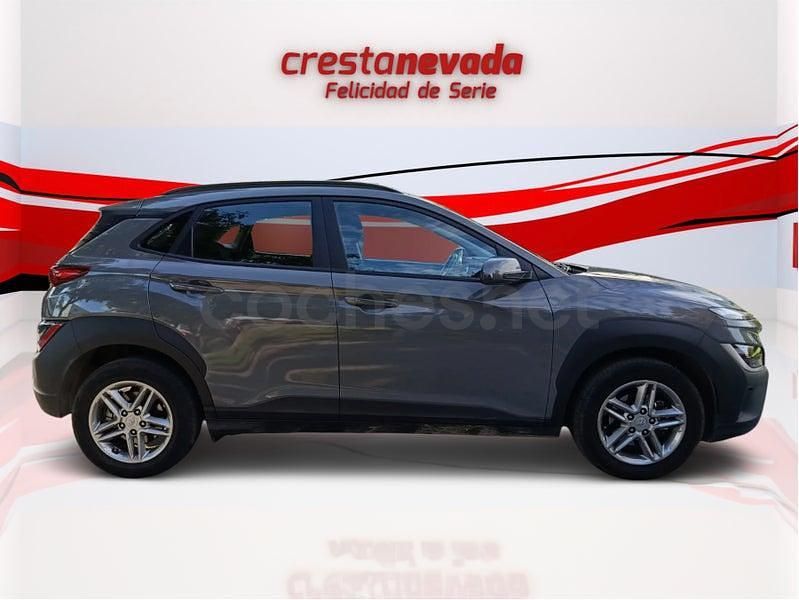 Usado Hyundai Kona 120 CV (88 kW) 2023 Gris / plata SUV