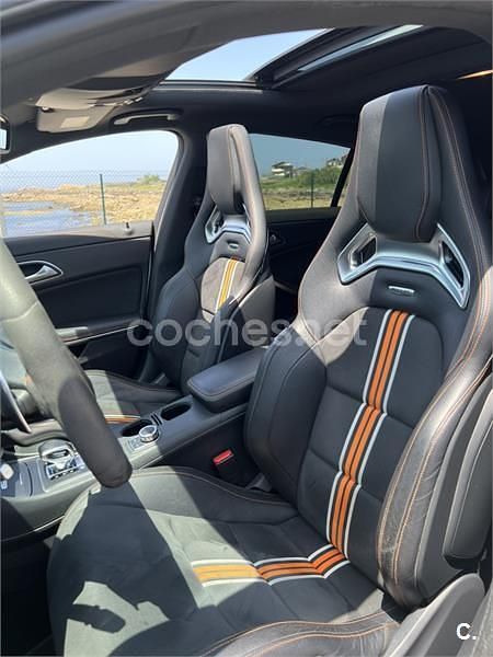 Usado Mercedes CLA45 AMG AMG 381 CV (280 kW) 2016 Blanco Familiar