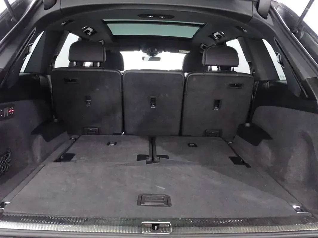 Usado Audi Q7 Premium 286 CV (210 kW) 2025 Gris SUV