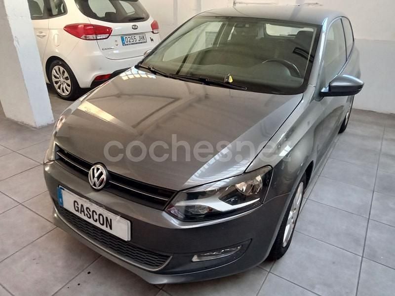 Usado VW Polo Sport 90 CV (66 kW) 2012 Gris / plata Utilitario