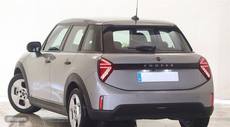 Usado Mini Cooper S 178 CV (130 kW) 2025 Gris Utilitario