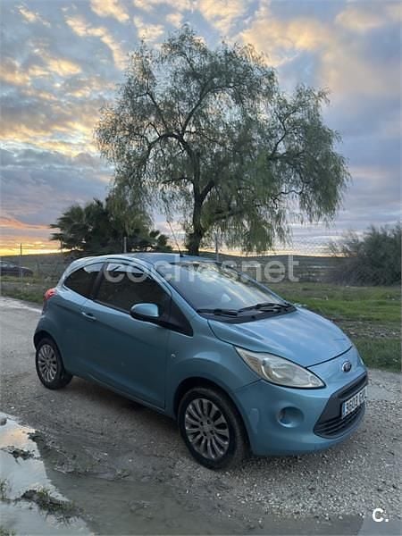 Azul Usado 2010 Ford Ka Titanium Berlina | 3290 € (Precio justo) - Imagen 1/4