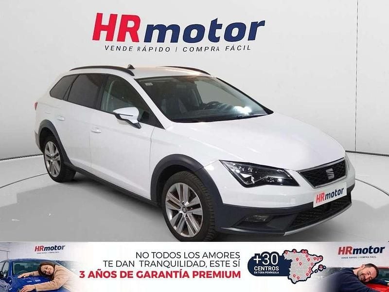 Usado Seat Leon X-Perience 4Drive 151 CV (111 kW) 2018 Blanco Familiar