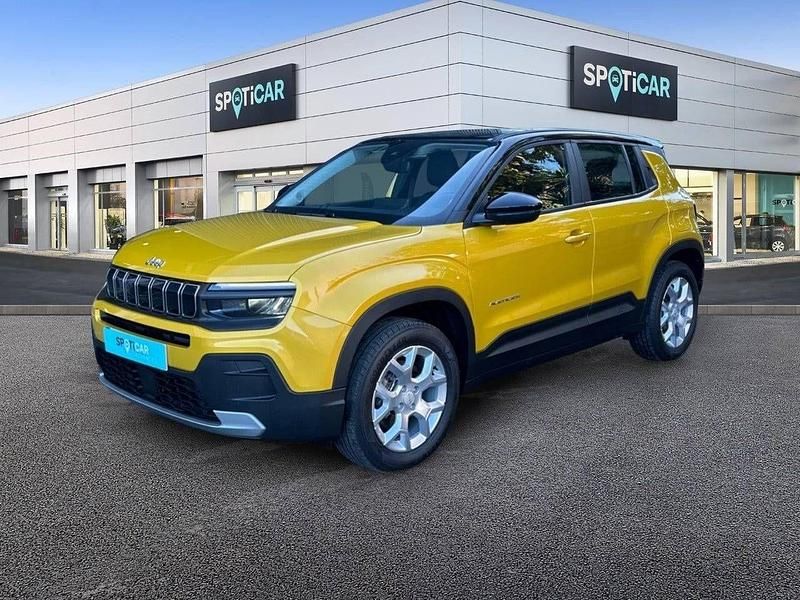 Amarillo Usado 2025 Jeep Avenger Altitude SUV | 26.990 € (Un poco caro) - Imagen 1/4