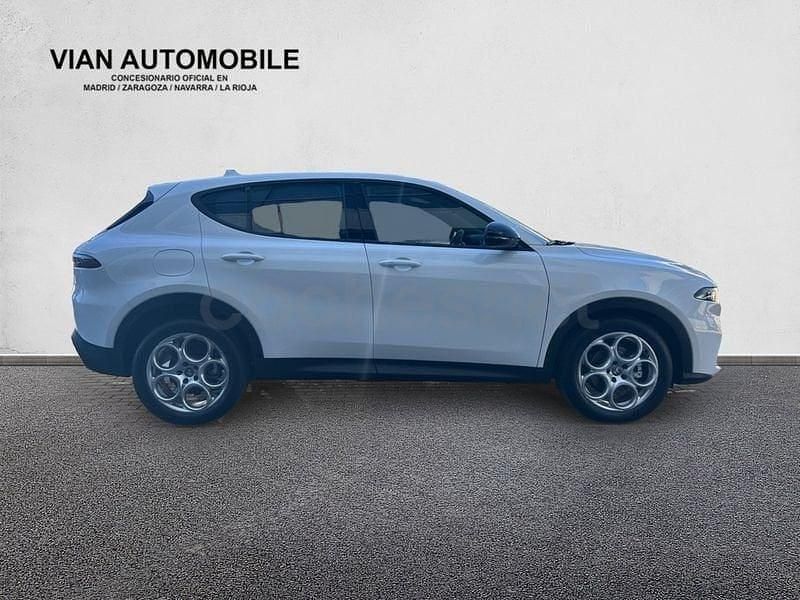 Usado Alfa Romeo Tonale Sprint 130 CV (95 kW) 2023 Blanco SUV