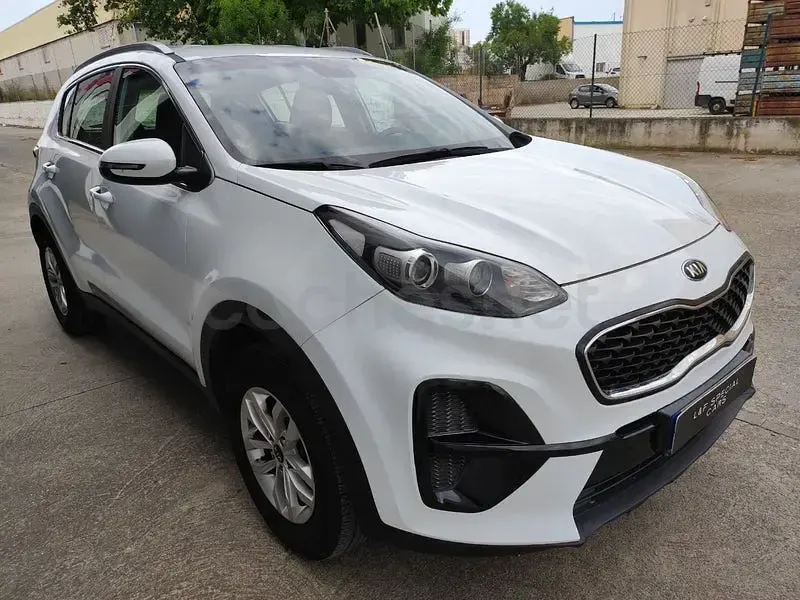 Usado Kia Sportage 132 CV (97 kW) 2019 Blanco SUV
