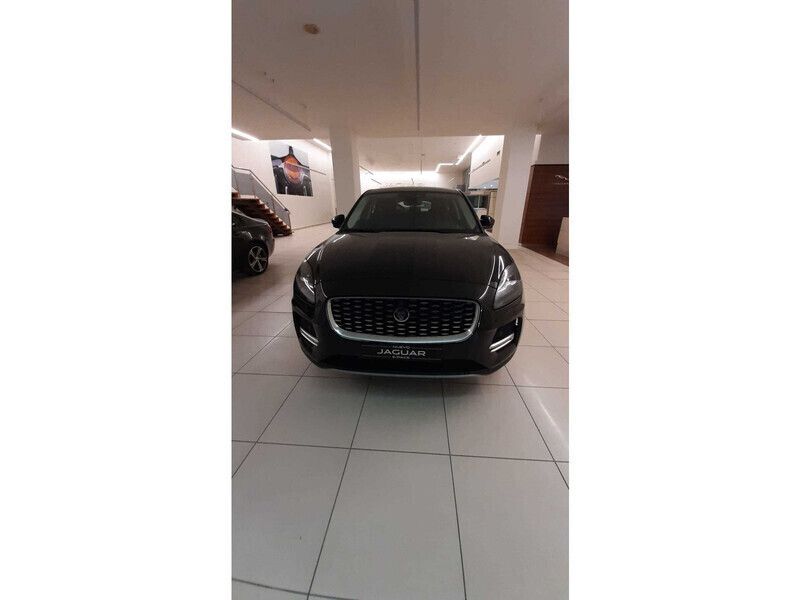 Santorini black Nuevo 2025 Jaguar E-Pace R-Dynamic SUV | 54.900 € - Imagen 1/4