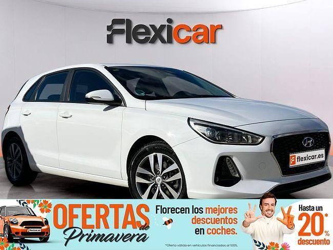 Usado Hyundai i30 120 CV (88 kW) 2017 Blanco