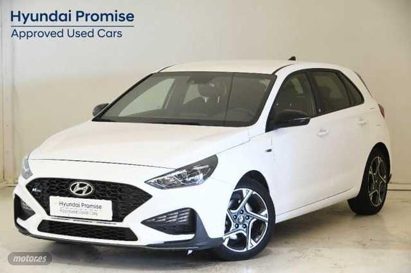 Atlas white Usado 2024 Hyundai i30 N Line Berlina | 20.290 € (Precio justo) - Imagen 1/4
