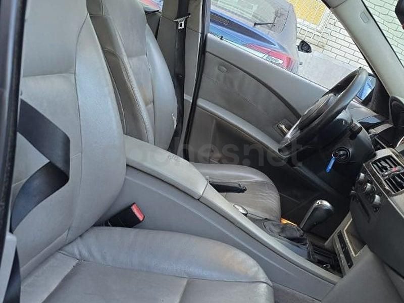 Usado BMW 530 231 CV (169 kW) 2006 Negro Berlina