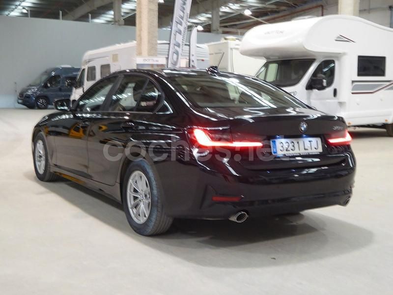 Usado BMW 318 150 CV (110 kW) 2021 Negro Berlina