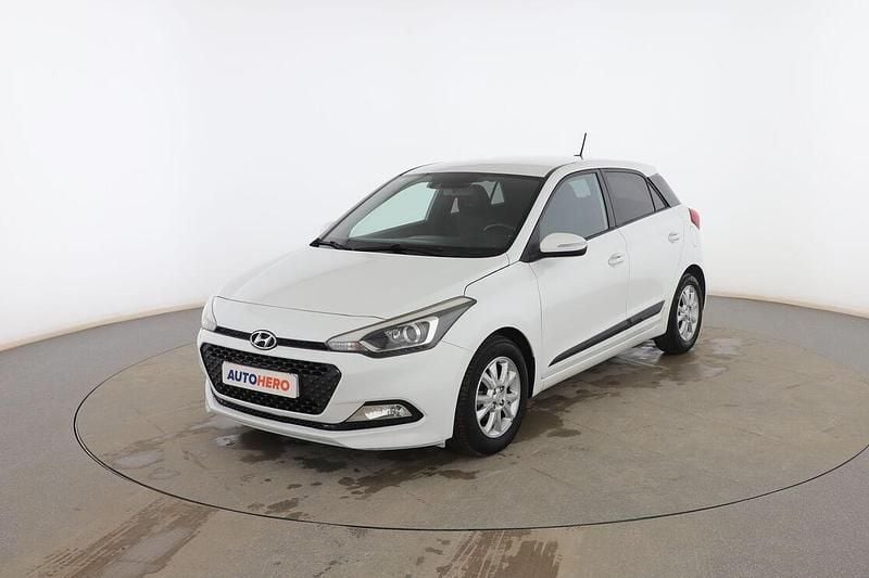 Blanco Usado 2016 Hyundai i20 GO! Berlina | 9299 € (Precio justo) - Imagen 1/3