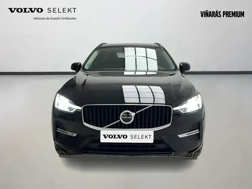 Usado Volvo XC60 Core 250 CV (183 kW) 2025 Negro SUV