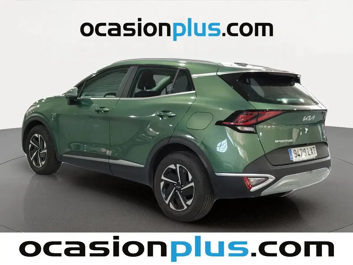 Usado Kia Sportage 230 CV (169 kW) 2022 Verde SUV