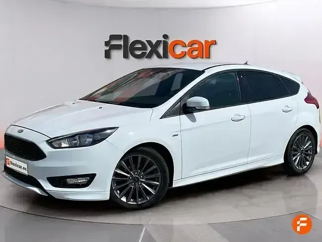 Używany Ford Focus ST-Line 125 KM (91 kW) 2018 Biały