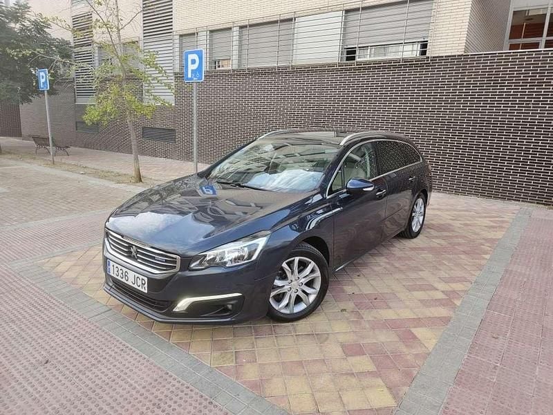 Azul Usado 2015 Peugeot 508 Allure Familiar | 7500 € (Precio justo) - Imagen 1/4