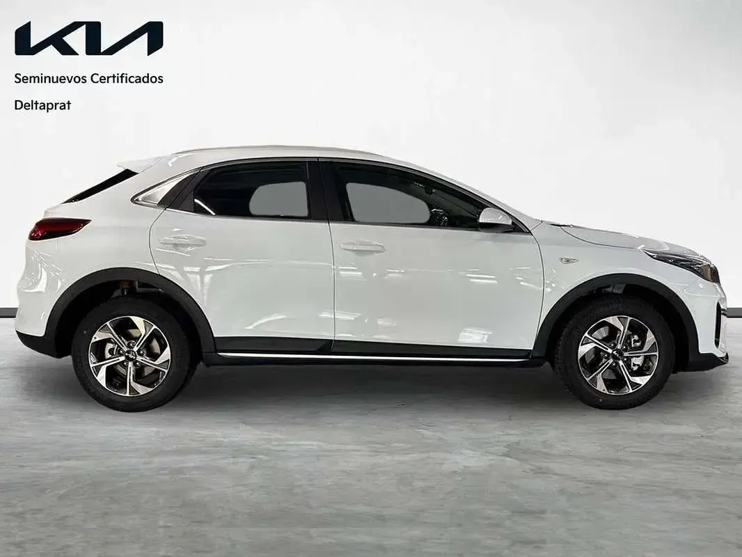 Nuevo Kia XCeed 116 CV (85 kW) 2026 Blanco SUV