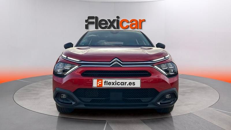 Begagnad Citroën C4 Feel 131 HK (96 kW) 2021 Röd Sedan