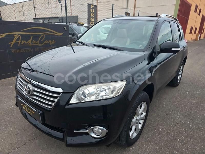 Negro Usado 2011 Toyota RAV4 Executive SUV | 9400 € (Precio justo) - Imagen 1/4
