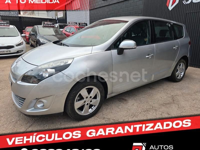Gris / plata Usado 2012 Renault Grand Scénic III Business Monovolumen | 7500 € (Precio justo) - Imagen 1/4