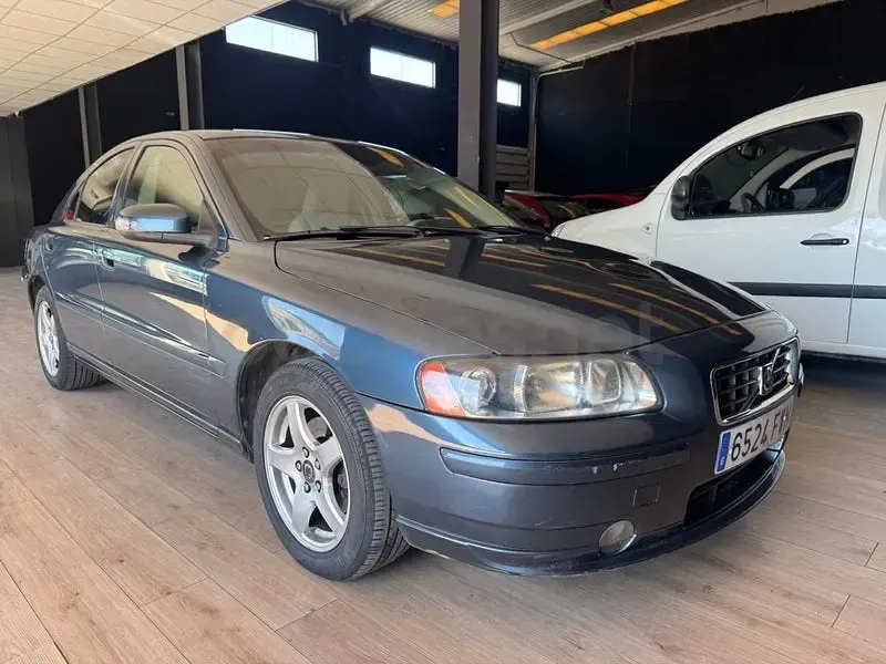 Usado Volvo S60 Summum 170 CV (125 kW) 2007 Azul Berlina
