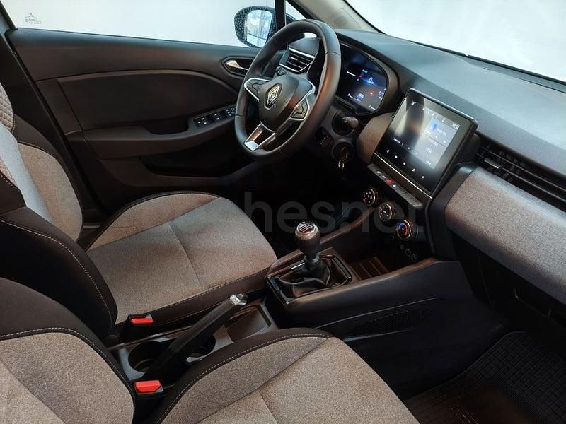 Usado Renault Clio V Evolution 90 CV (66 kW) 2024 Gris / plata Berlina