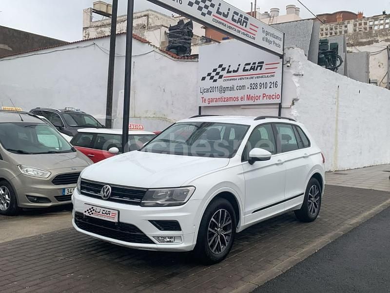 Usado VW Tiguan Edition 125 CV (91 kW) 2016 Blanco SUV