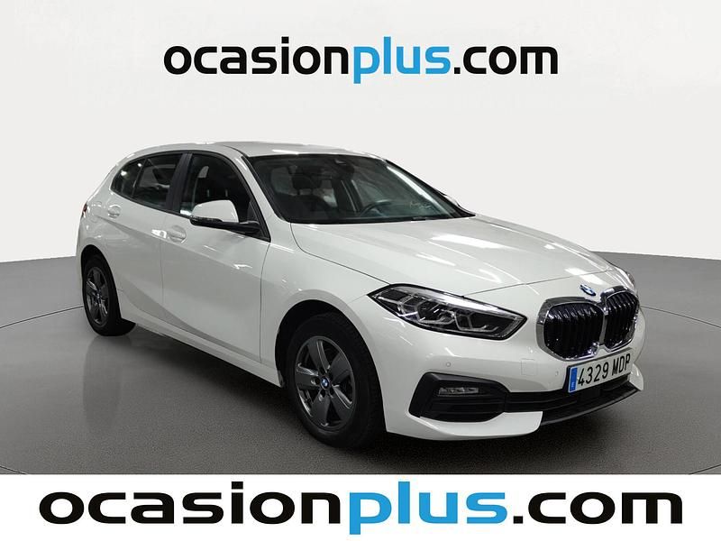 Usado BMW 116 116 CV (85 kW) 2023 Blanco Utilitario