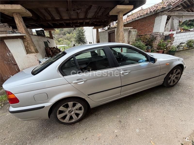 Usado BMW 330 184 CV (135 kW) 2003 Gris / plata Berlina