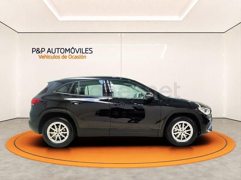 Usado Mercedes GLA200 150 HP (110 kW) 2022 Preto SUV