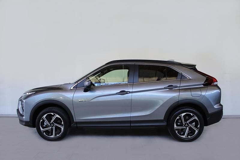 Usado Mitsubishi Eclipse Cross 188 CV (138 kW) 2024 Blanco SUV