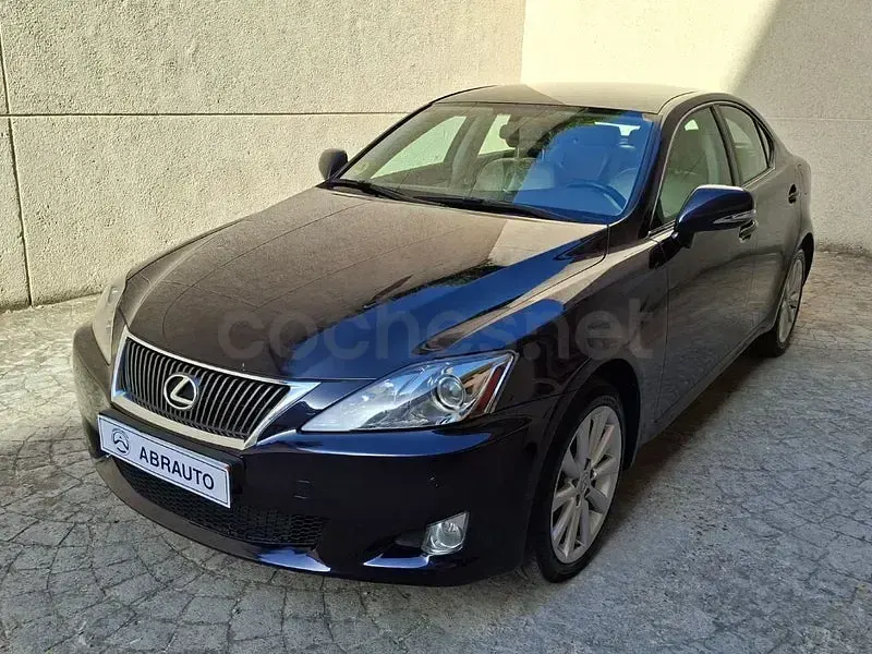 Usado Lexus IS220d Luxury Line 177 CV (130 kW) 2010 Azul Berlina
