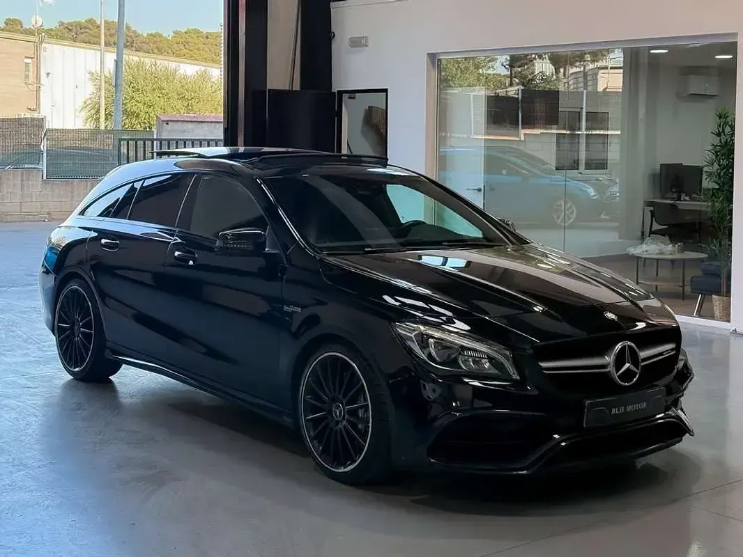 Usado Mercedes CLA45 AMG Shooting Brake AMG 381 CV (280 kW) 2017 Negro Familiar