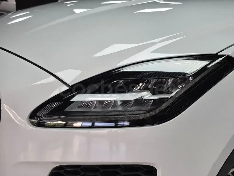 Usado Jaguar E-Pace 200 CV (147 kW) 2019 Blanco SUV