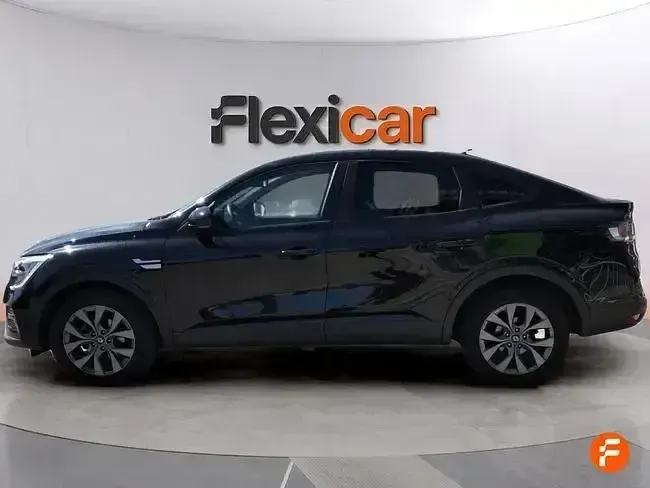 Usado Renault Arkana Techno 140 CV (102 kW) 2024 Negro SUV
