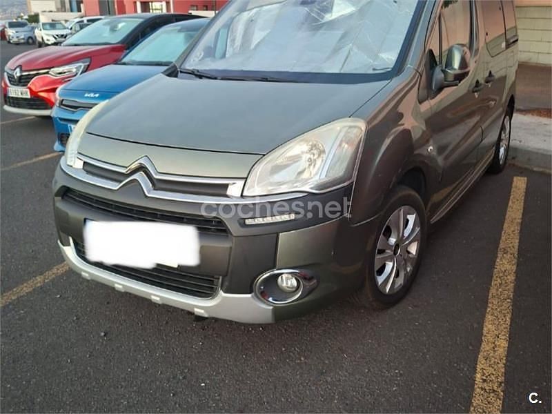 Verde Usado 2014 Citroën Berlingo XTR Monovolumen | 8900 € (Buen precio) - Imagen 1/4