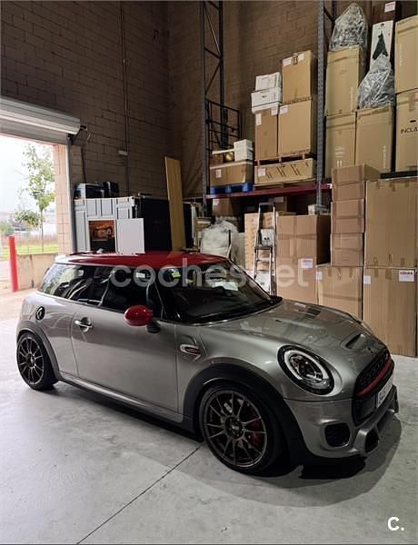 Usado Mini John Cooper Works 231 CV (169 kW) 2024 Gris / plata Utilitario