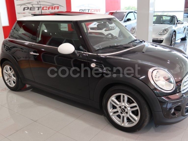 Negro Usado 2011 Mini Cooper Utilitario | 9990 € (Precio justo) - Imagen 1/4