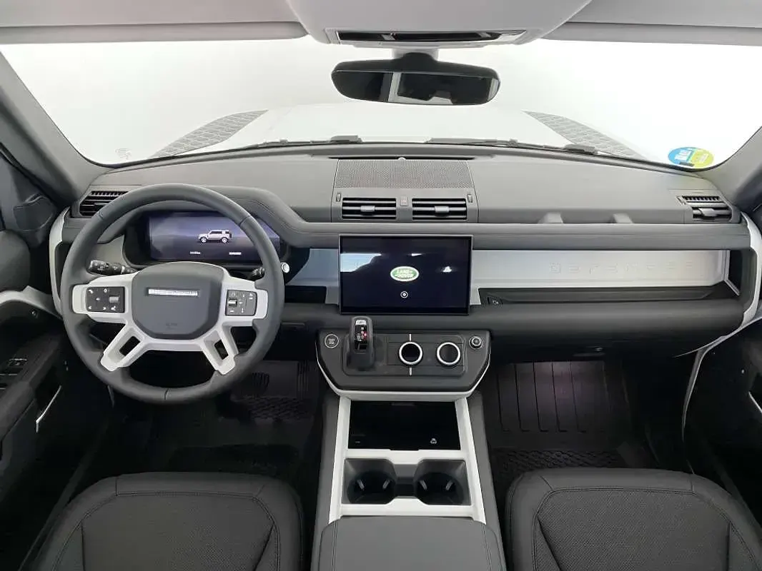 Usado Land Rover Defender S 249 CV (183 kW) 2025 Blanco SUV