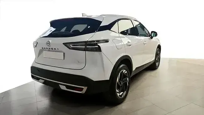 Usado Nissan Qashqai N-Connecta 140 CV (102 kW) 2024 Blanco SUV