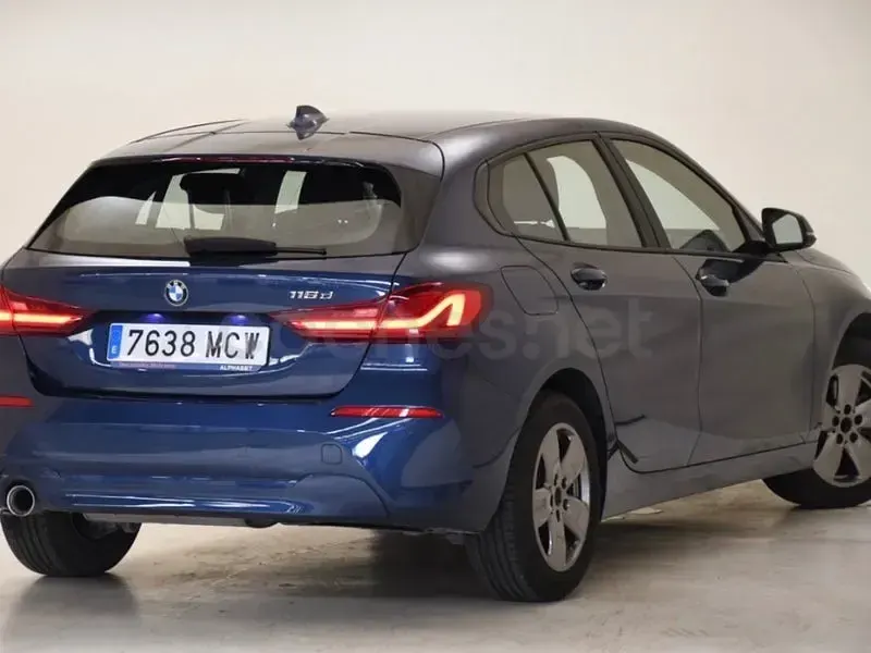 Usado BMW 116 116 CV (85 kW) 2023 Azul Utilitario
