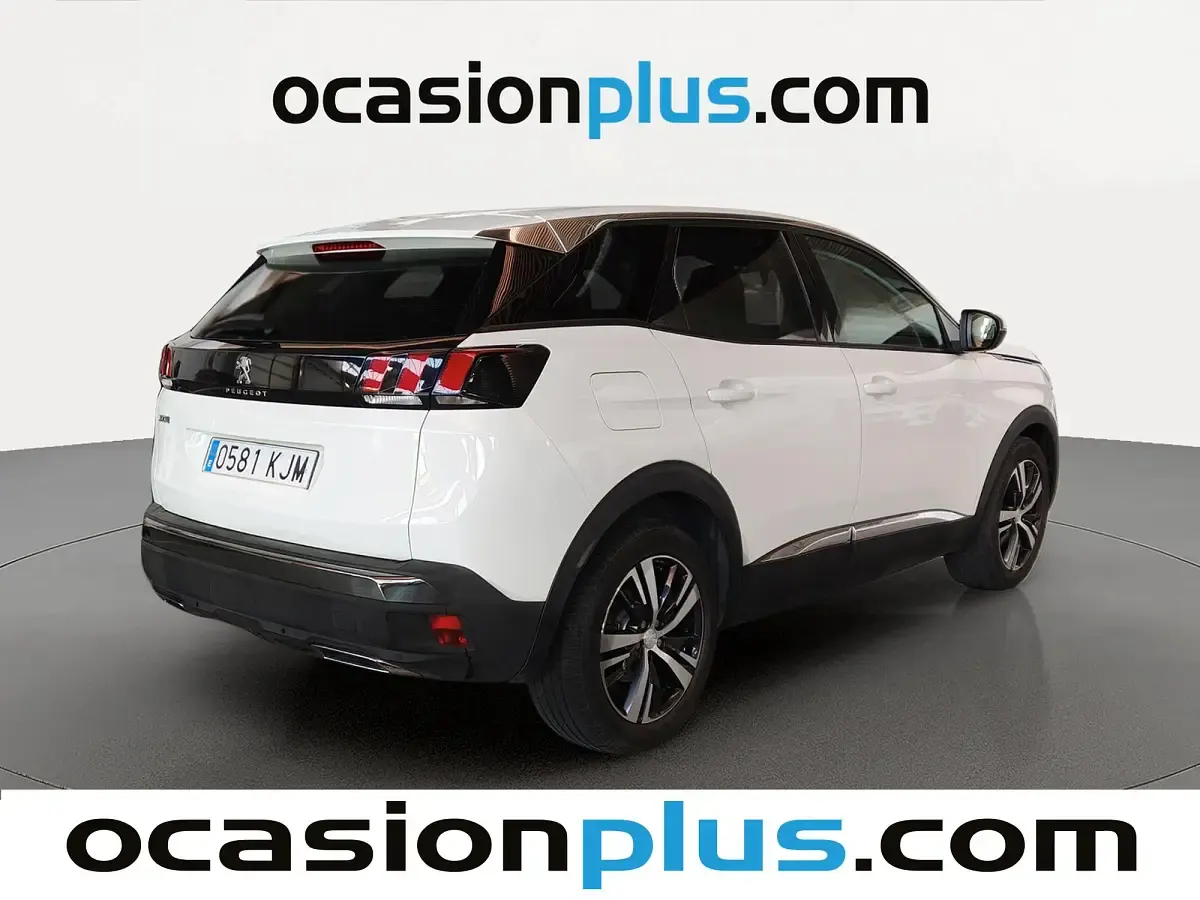 Usado Peugeot 3008 Allure 130 CV (95 kW) 2018 Blanco SUV