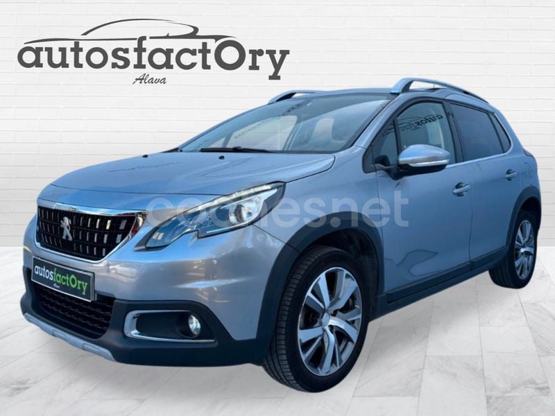 Gris / plata Usado 2019 Peugeot 2008 Allure SUV | 9990 € (Precio justo) - Imagen 1/4