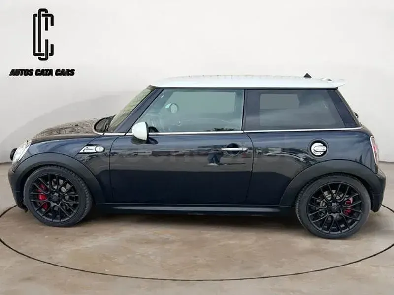 Usado Mini John Cooper Works 211 CV (155 kW) 2008 Negro Utilitario