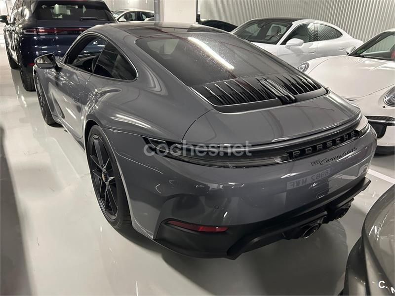 Gris / plata Nuevo 2025 Porsche 911 Carrera 4 GTS Coupe | 230.000 € - Imagen 1/2