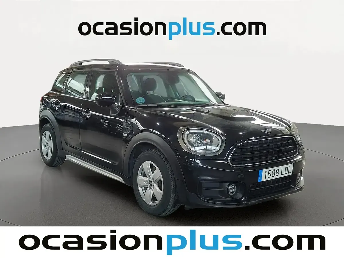 Używany Mini Cooper D Countryman 150 KM (110 kW) 2019 Czarny SUV