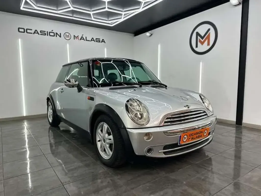 Usado Mini Cooper 116 CV (85 kW) 2005 Blanco Utilitario