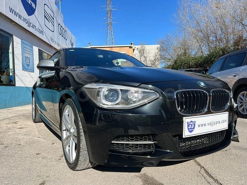 Usado BMW M135 320 CV (235 kW) 2012 Negro Utilitario