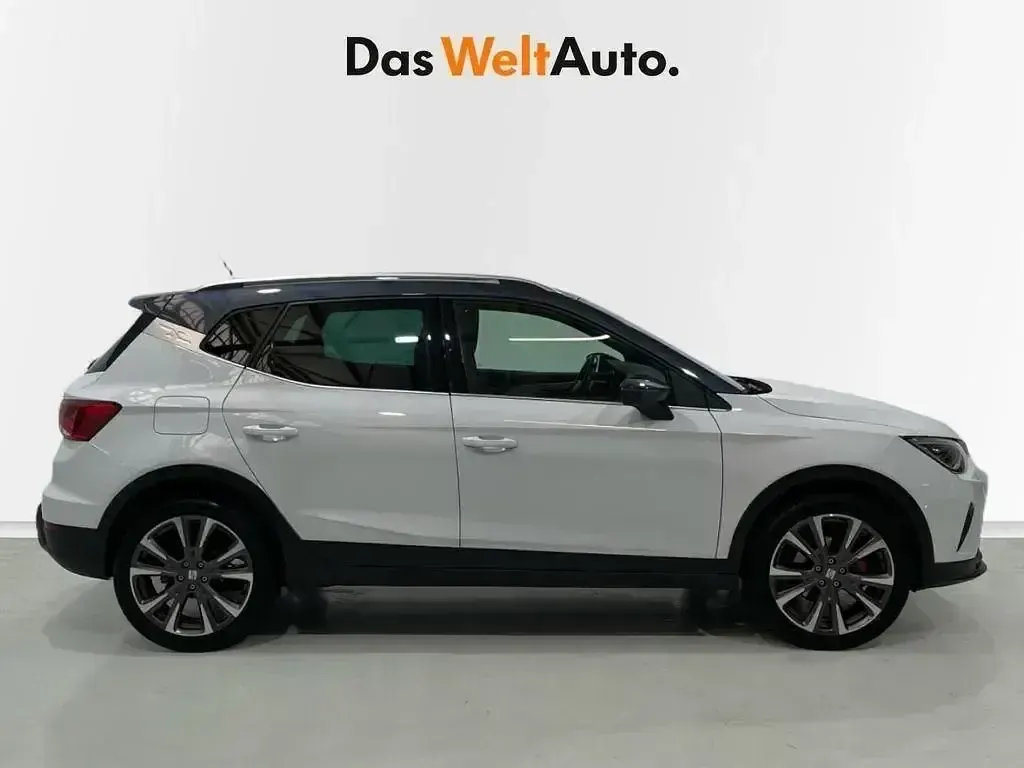Usado Seat Arona FR 150 CV (110 kW) 2024 Blanco SUV