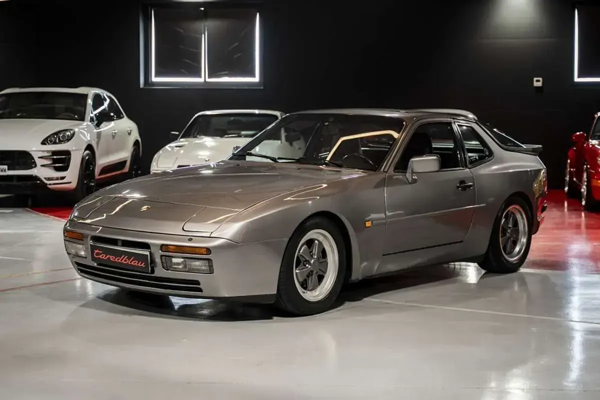 Usado Porsche 944 Turbo 249 CV (183 kW) 1986 Gris Coupe